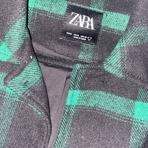 Checkered Shacket - Picture 4 of 4